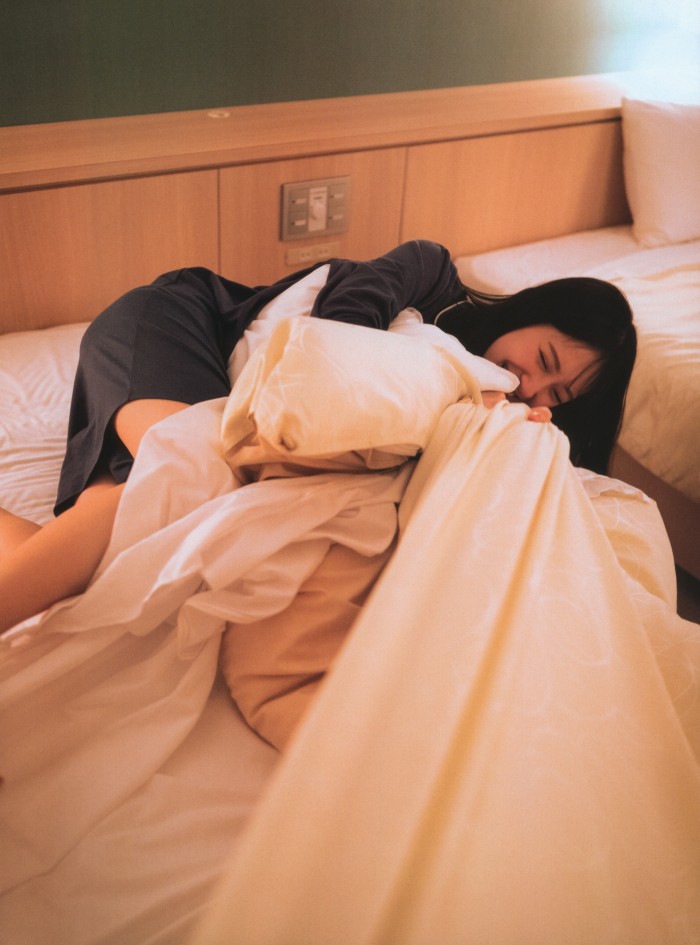 金村美玖 しっとりかわいい水着＆生脚画像！