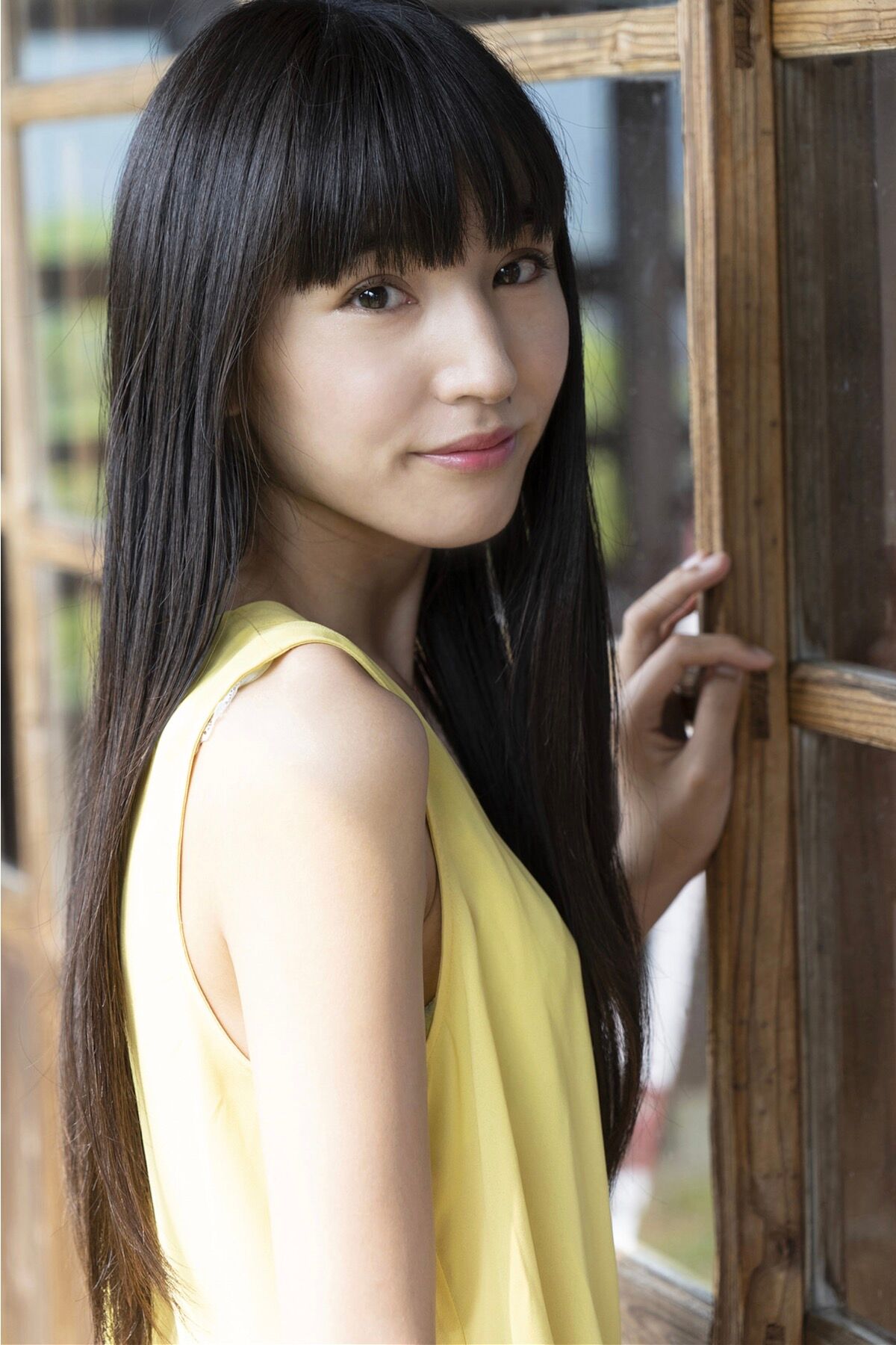 Mai Yasuda 保田真愛 - Bizarre Beautiful Butt 猟奇的な美尻 Part01