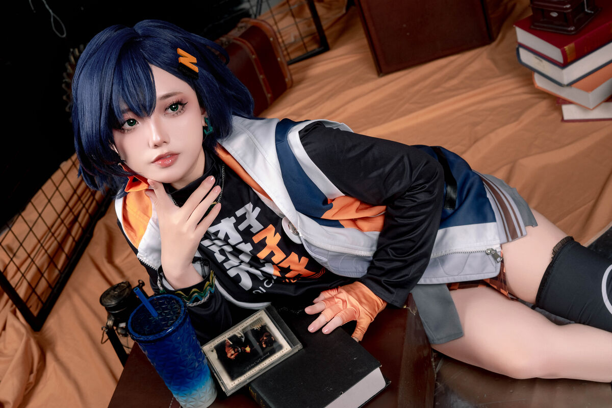 Coser@Messie Huang - Bella