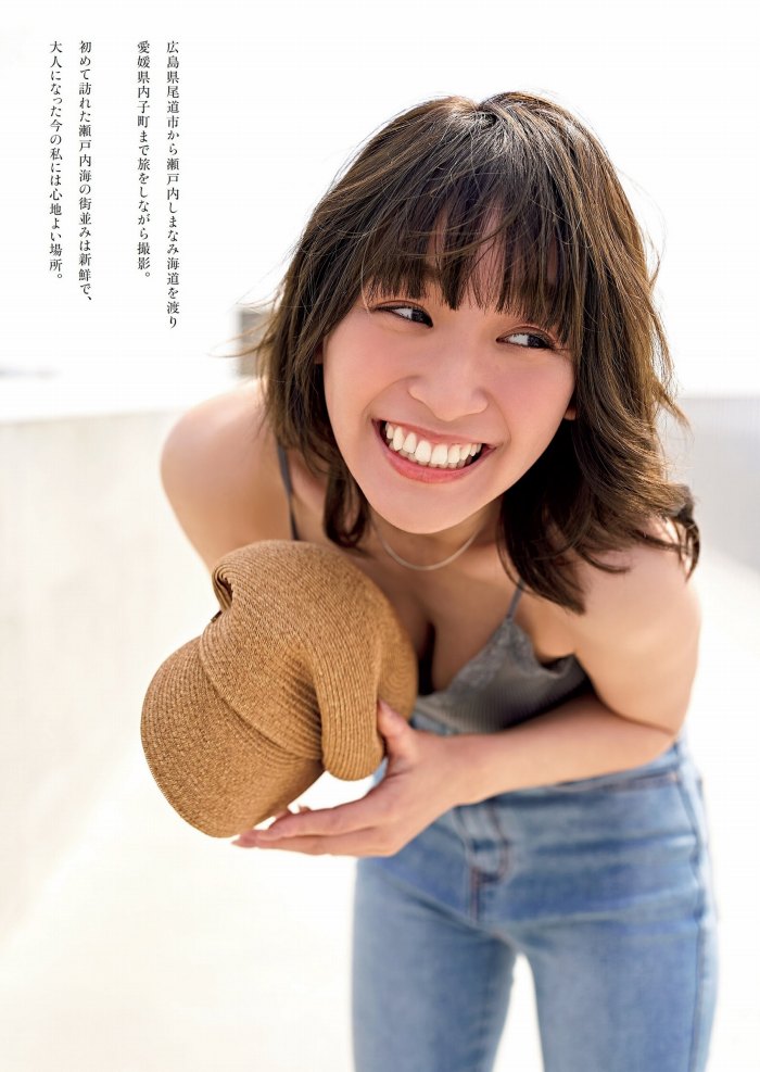 浅川梨奈 もっこりおっぱい水着グラビア画像！