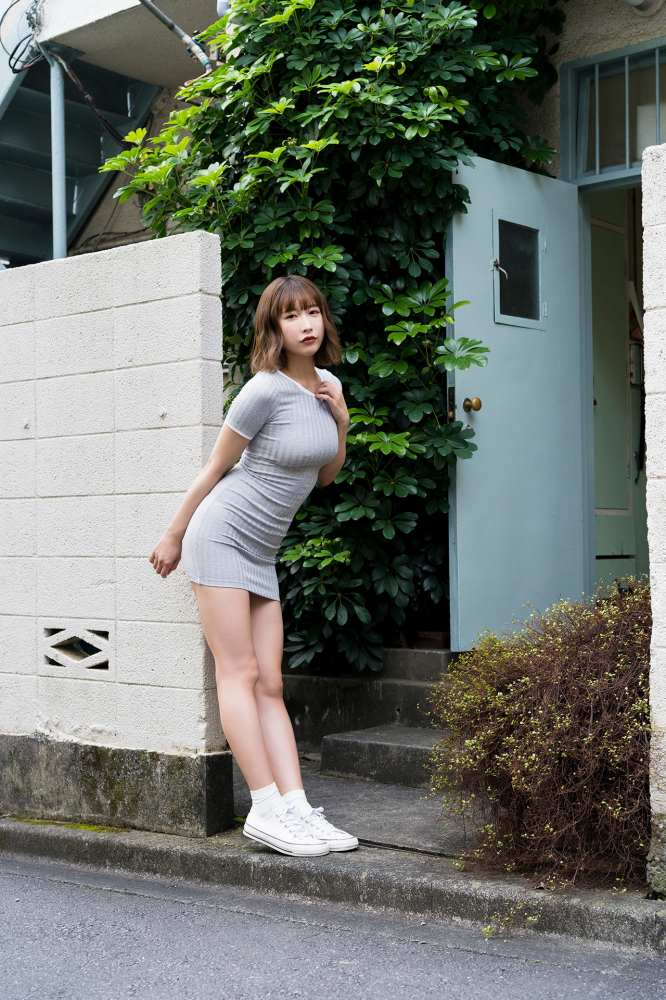 うんぱい Hカップおっぱいのパイパンヌード画像！