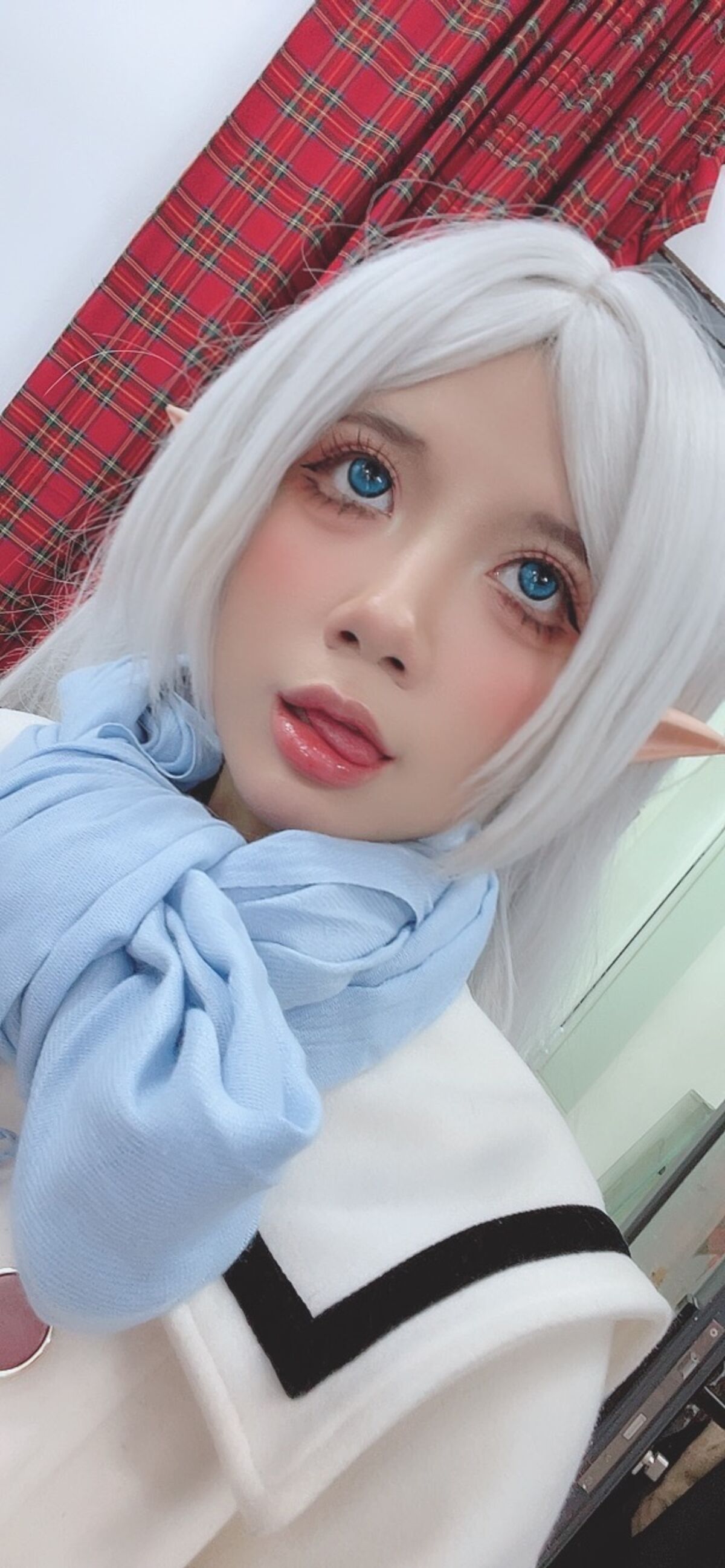 Coser@PoppaChan - Frieren Winter 芙莉莲·黑丝短靴冬装 S