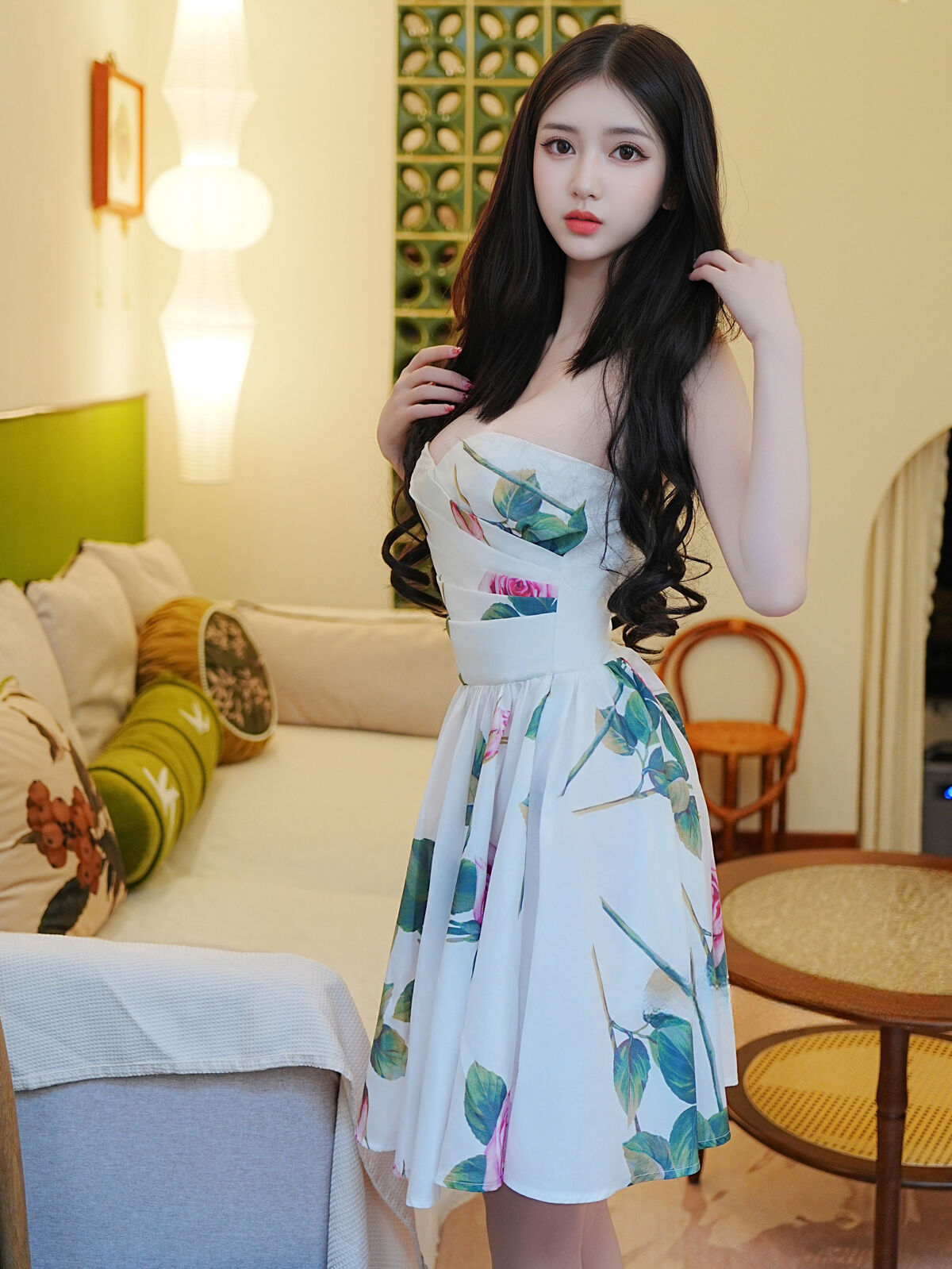 XR Uncensored Bai Xiao Die 白小蝶 - 肉丝连衣花裙