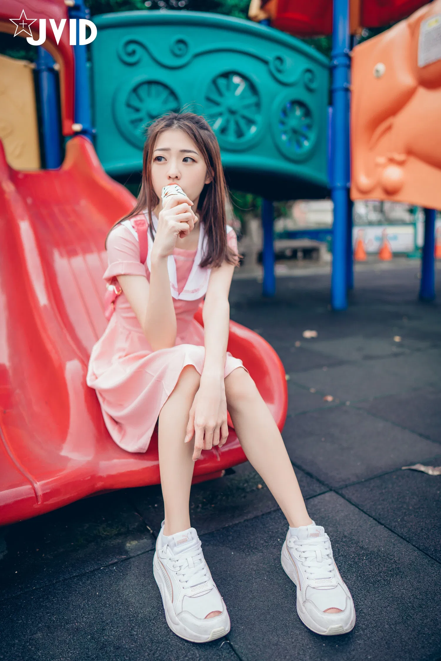 【JVID】 妍妍 – 小女孩的户外