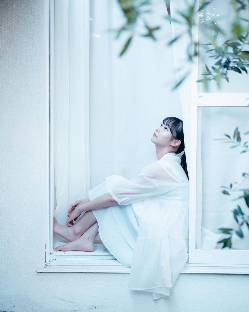 溝端葵 激かわボインな水着グラビア画像ほか！