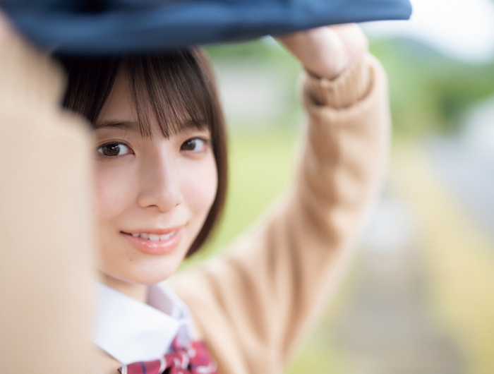 渡辺莉奈 鬼かわなタンクトップグラビア画像他！