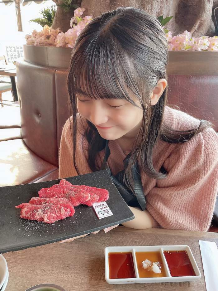 黒嵜菜々子 ふわふわボインの水着グラビア画像！