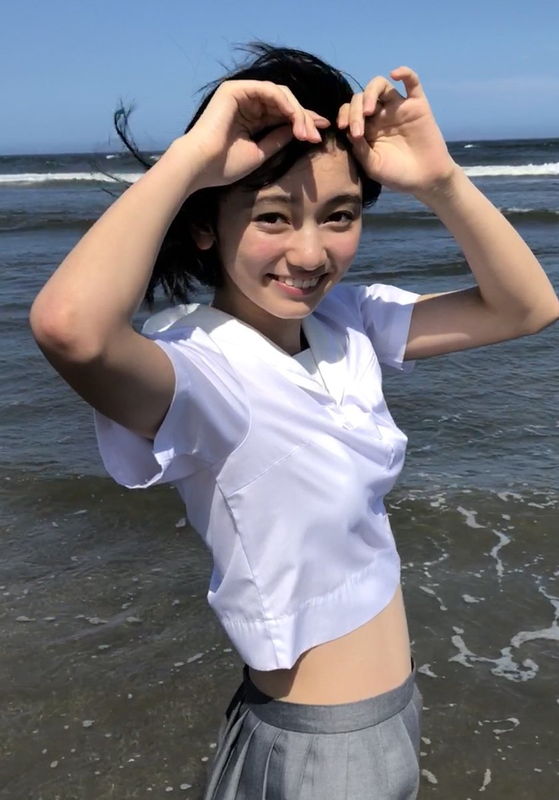 熊澤風花 キュートな水着グラビア画像ほか