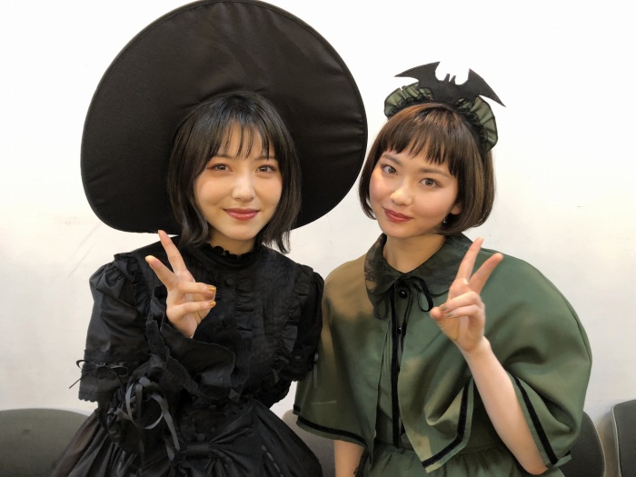 浜辺美波 鬼かわな水着＆浴衣グラビア画像！