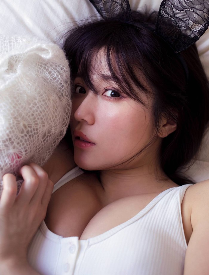 小日向ゆか 萌えるEカップの水着グラビア画像！