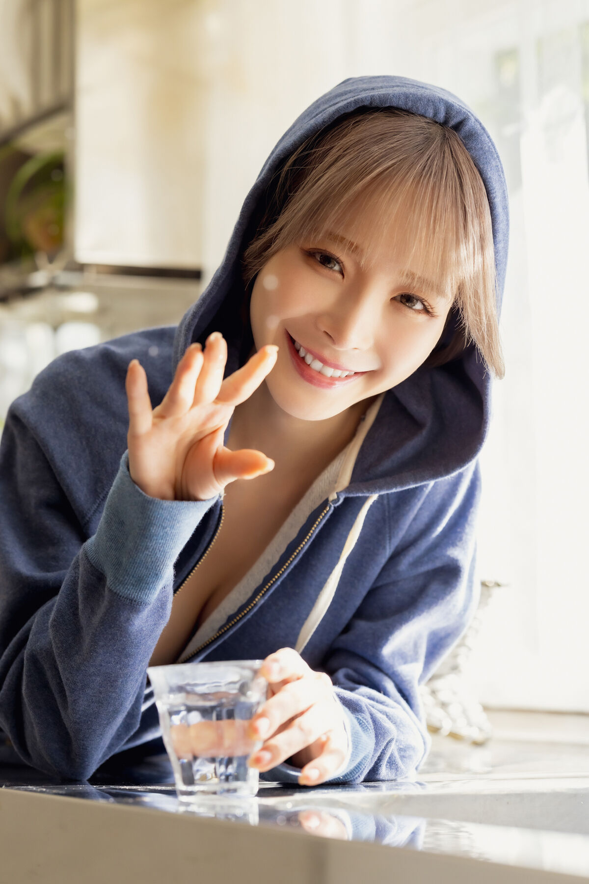 Kana Momonogi 桃乃木かな - Be Charmed Vol.1-3 FRIDAYデジタル写真集 Part01