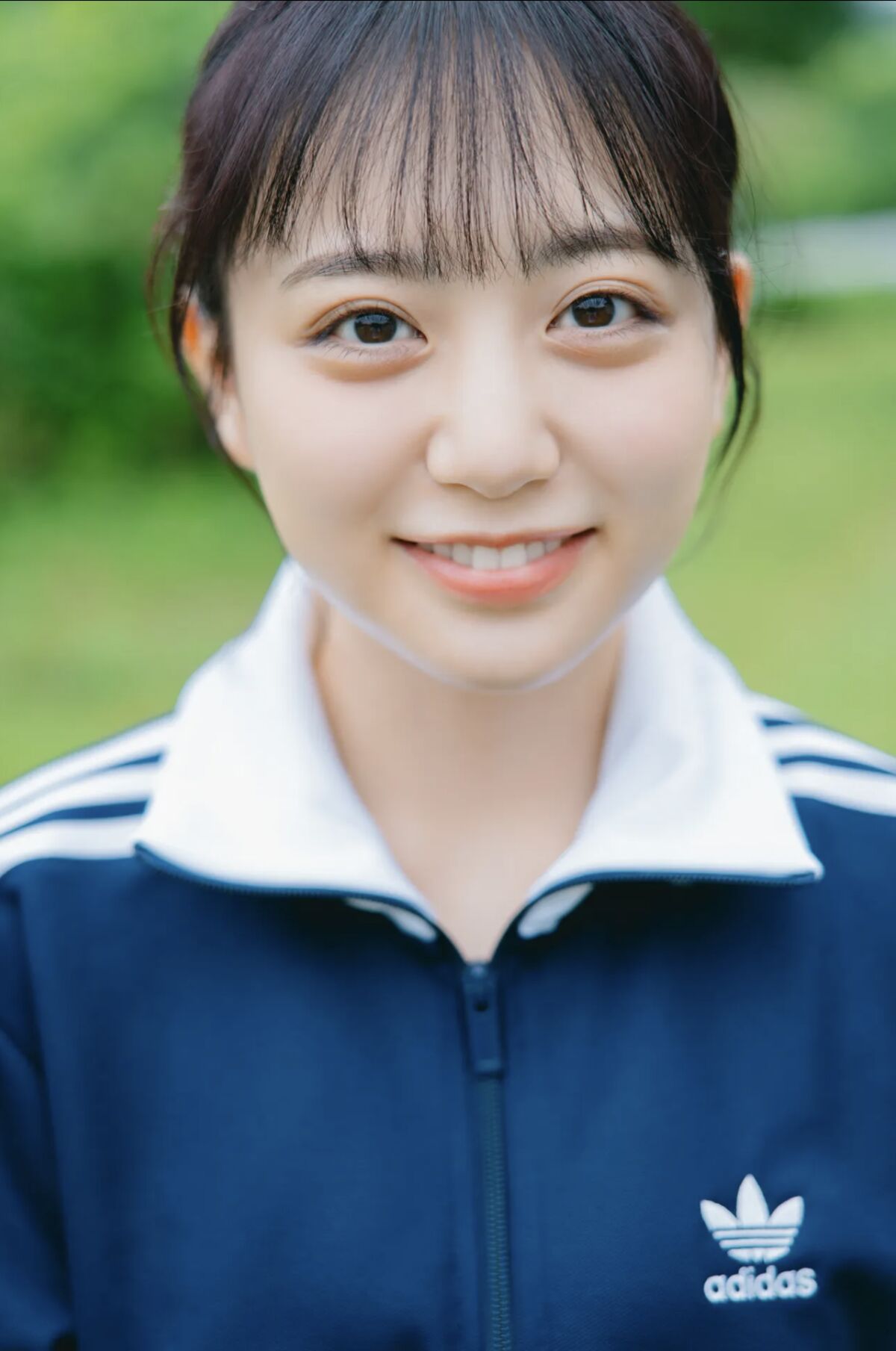 Yuna Watanabe 渡辺優奈 - FRIDAY GOLD 童顔なのにプリップリ