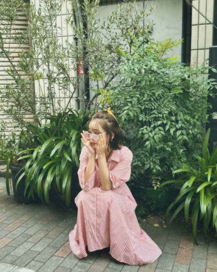 青戸しの Fカップボインな水着グラビア画像！