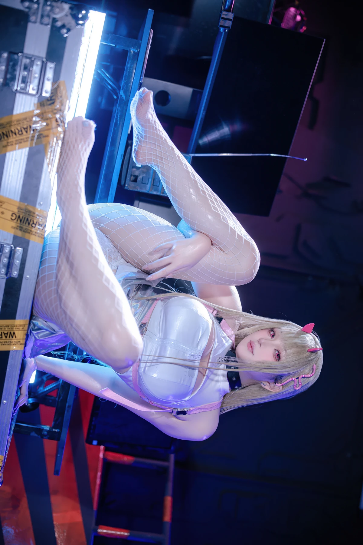 Cosplay 屿鱼 – 胜利女神：妮姬 毒蛇