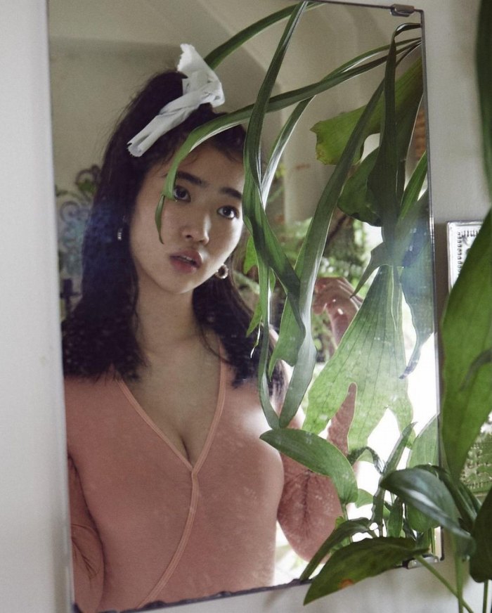 瑚々 スタイル抜群すぎる水着グラビア画像！