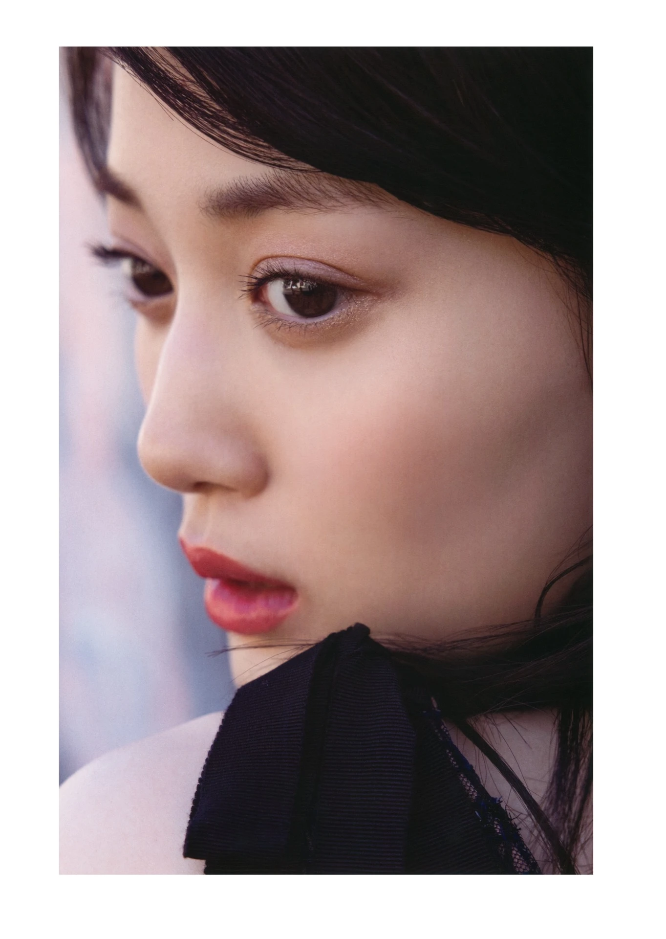 Mizuki Yamashita 山下美月, 2nd写真集 「ヒロイン」 Set.01