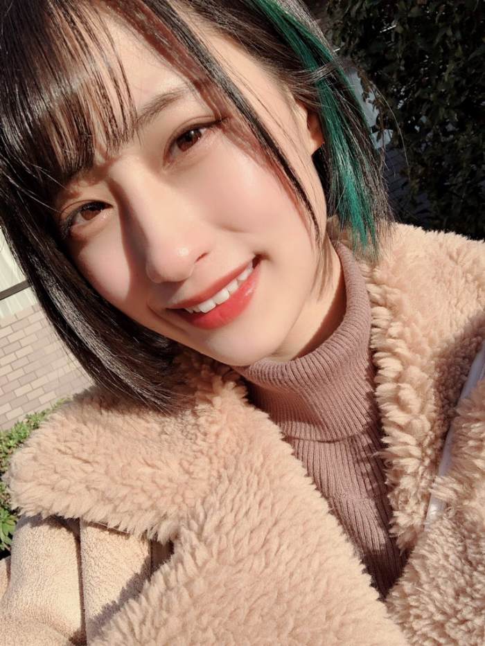 澄田綾乃 はみ出るFカップの水着グラビア画像！