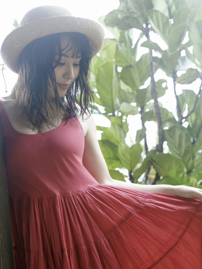 金松季歩 Fおっぱいのマッパヌード画像ほか！（金子智美）