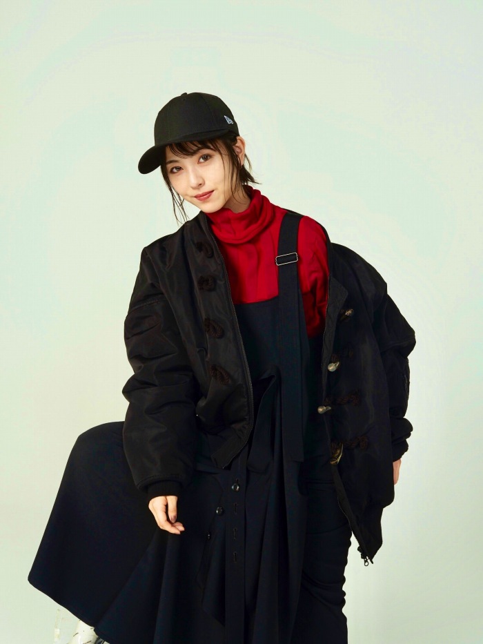 浜辺美波 鬼かわな水着＆浴衣グラビア画像！