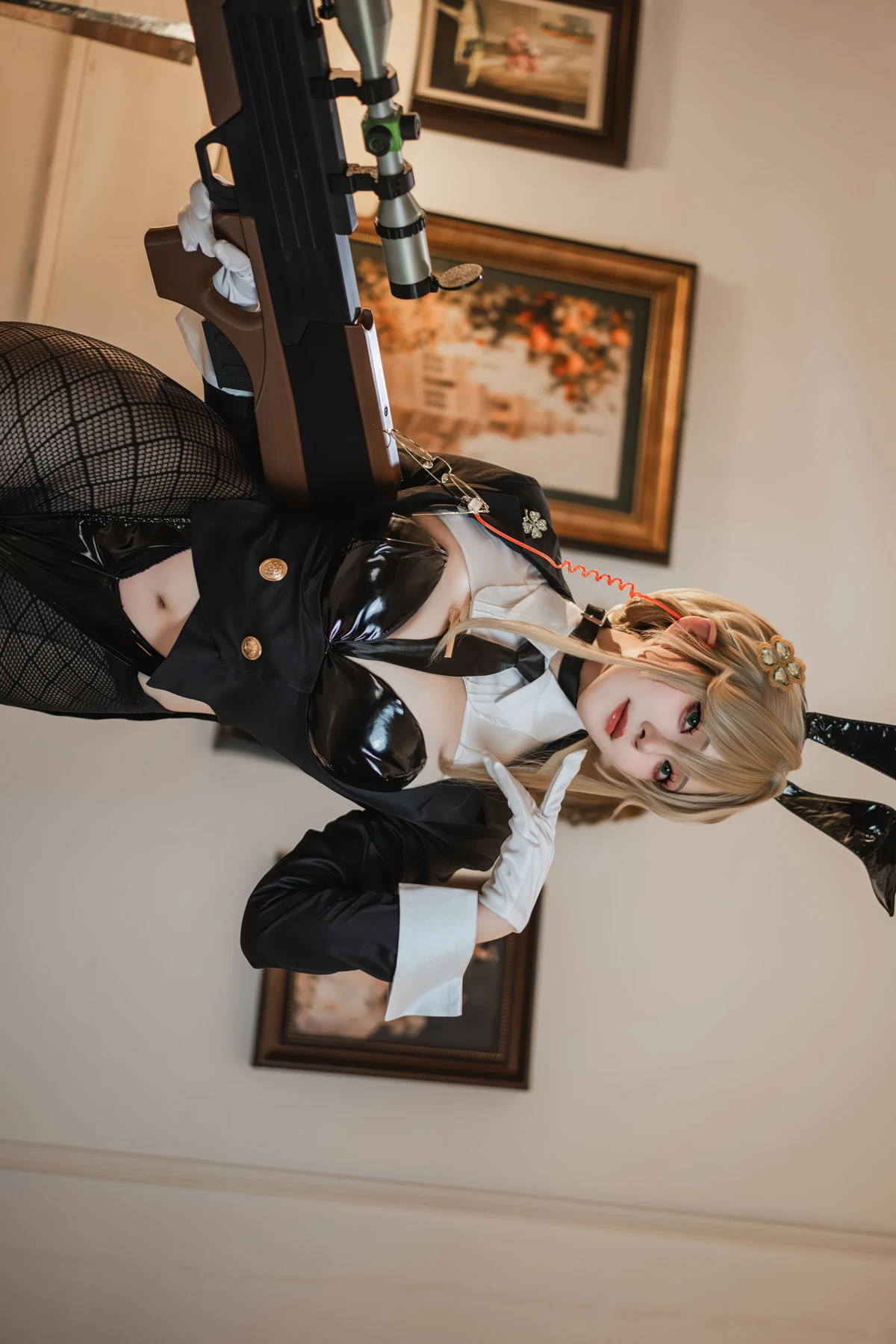 Cosplay Natsuko夏夏子 – NIKKE 爱德 特工兔女郎