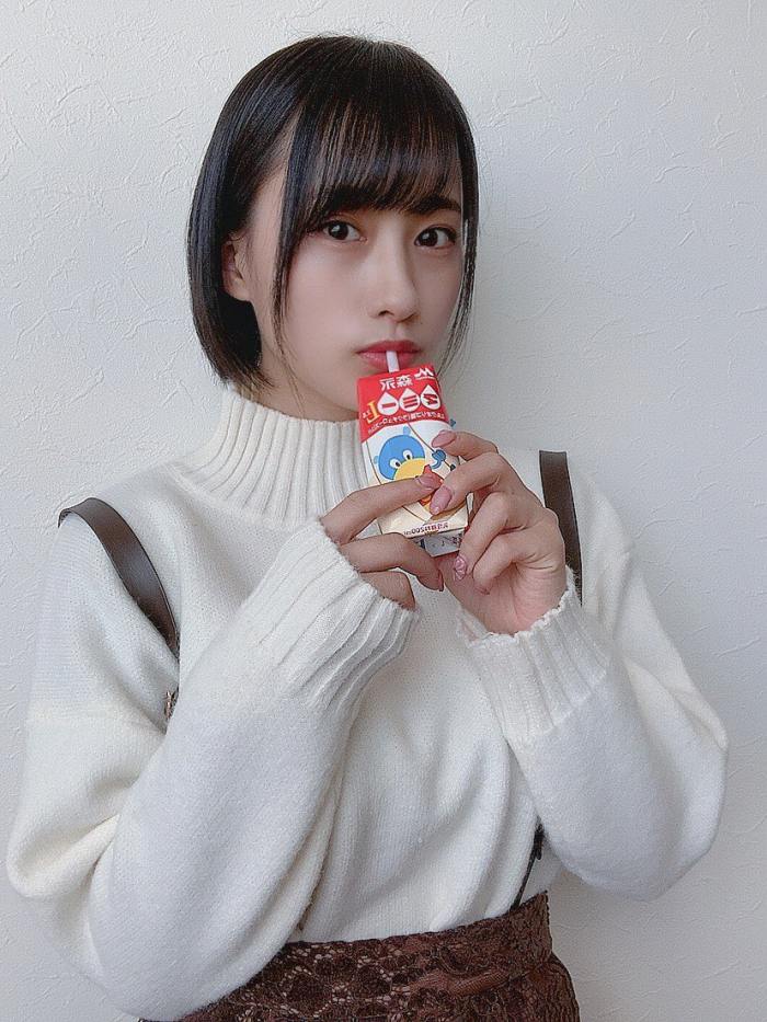 澄田綾乃 はみ出るFカップの水着グラビア画像！