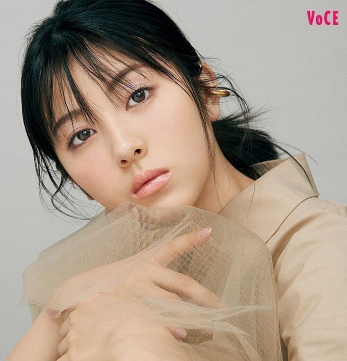 浜辺美波 鬼かわな水着＆浴衣グラビア画像！