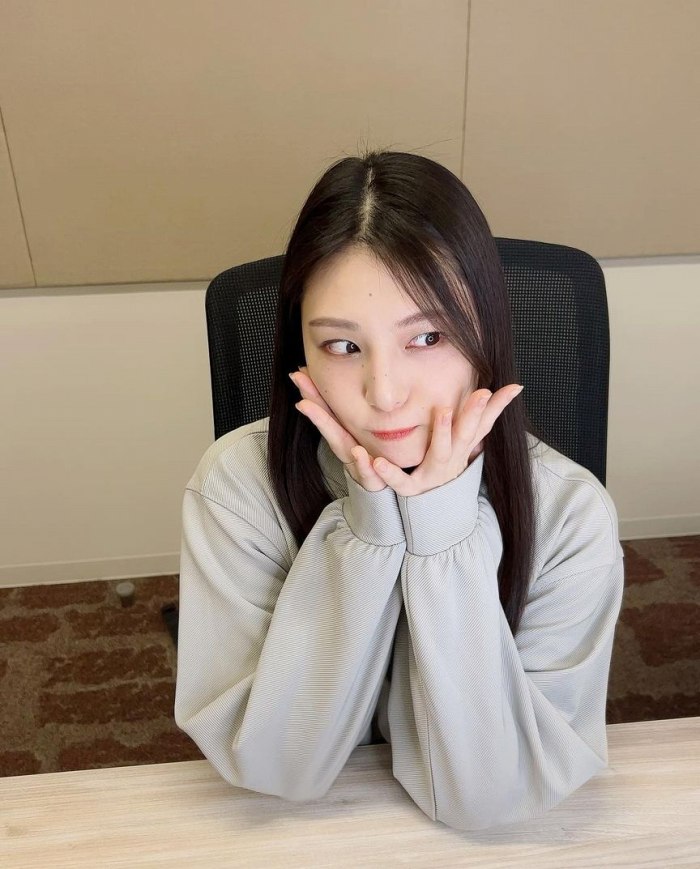 相楽伊織 けっこうボインな水着グラビア画像！