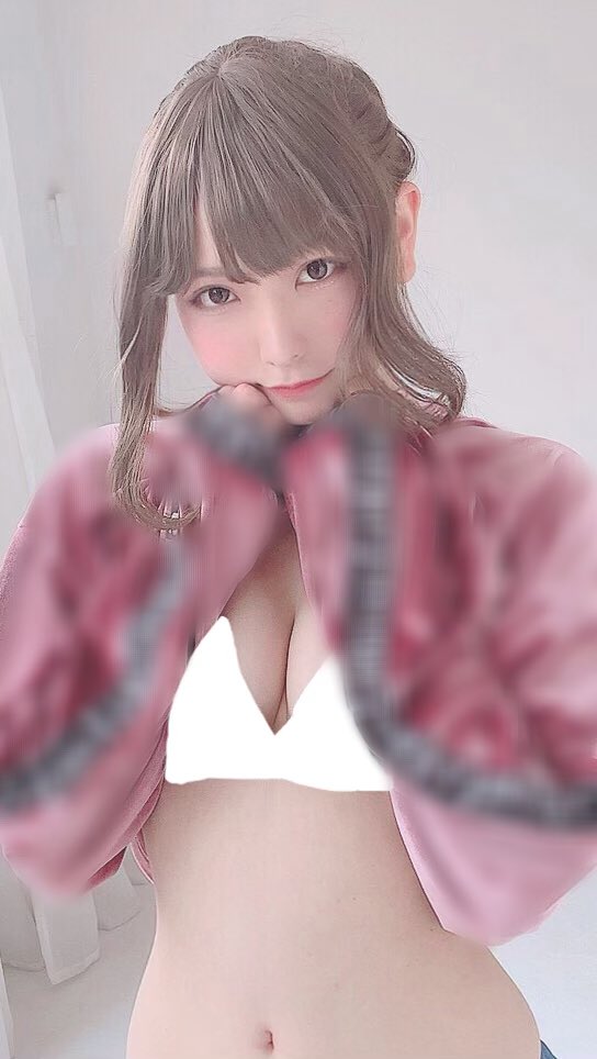 あまつまりな 脱ぎすぎ水着＆下着グラビア画像！