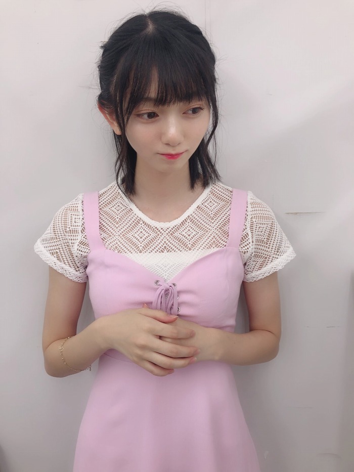 熊澤風花 キュートな水着グラビア画像ほか