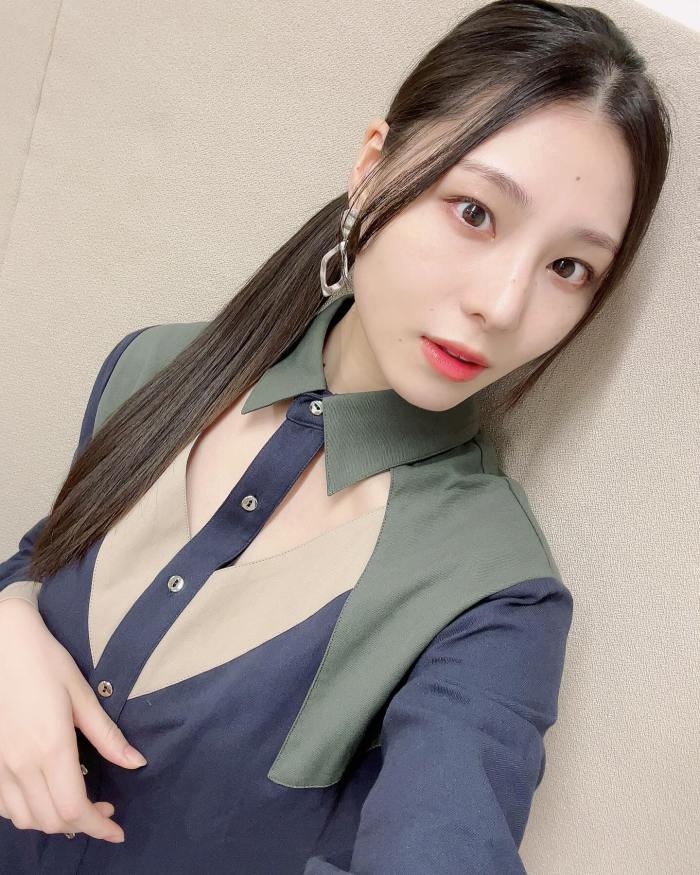 相楽伊織 けっこうボインな水着グラビア画像！