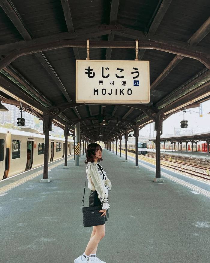 滝口愛奈 癒される激かわ水着グラビア画像！