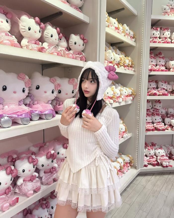 エリマリ ハーフ姉妹の水着グラビア画像！！