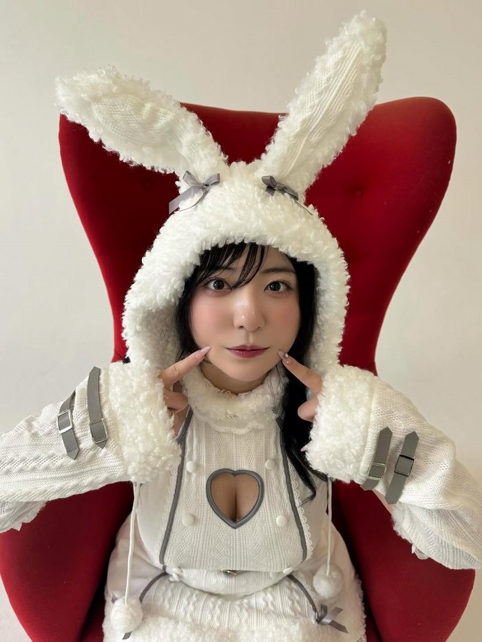 麻倉瑞季 おっぱいが大きい水着グラビア画像！