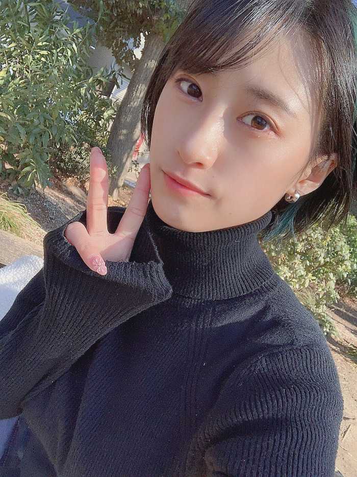 澄田綾乃 はみ出るFカップの水着グラビア画像！