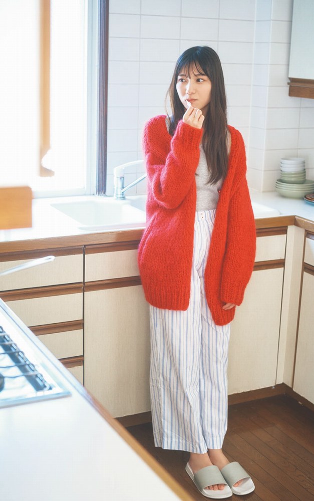 河田陽菜 ぷるふわバストの水着グラビア画像！