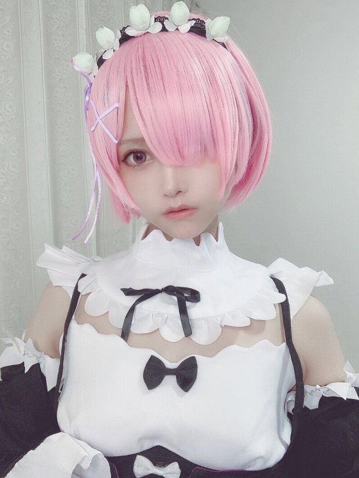 えい梨 美しいコスプレ＆水着グラビア画像！