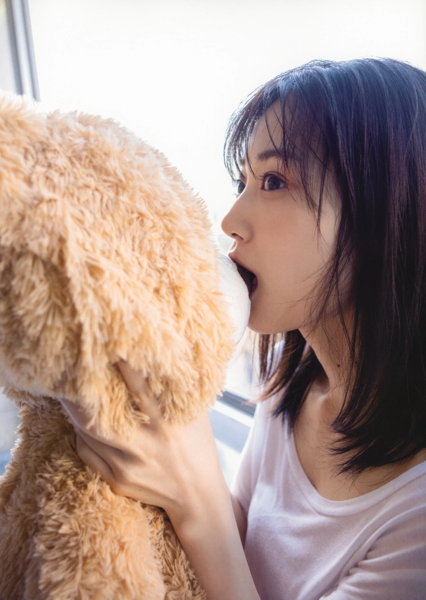 Mizuki Yamashita 山下美月, 2nd写真集 「ヒロイン」 Set.01