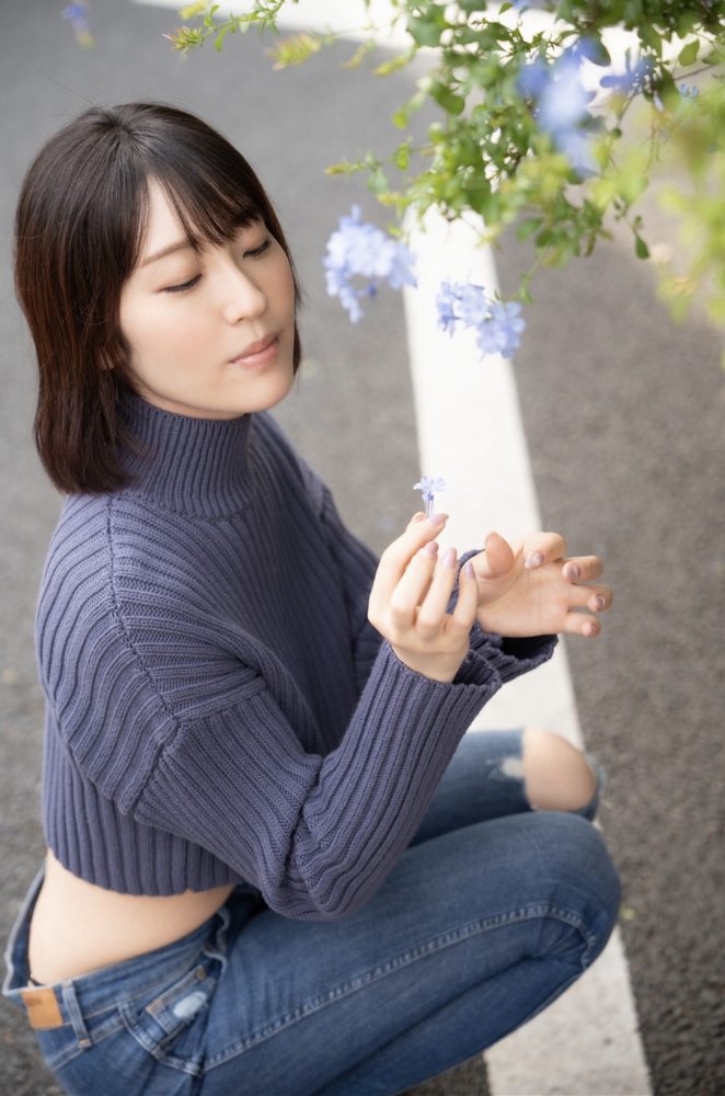 瀧本雫葉 Gカップ美乳のパイパンヌード画像！