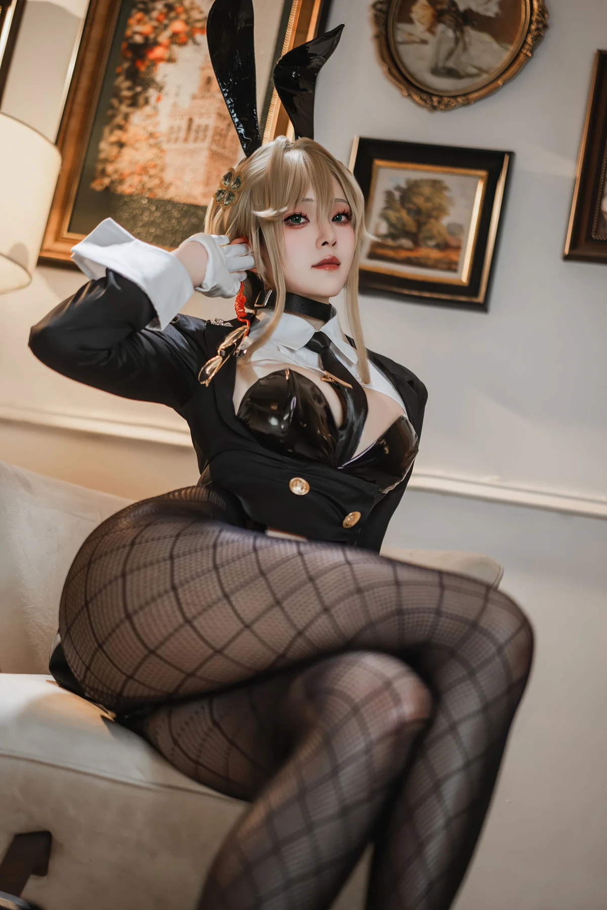 Cosplay Natsuko夏夏子 – NIKKE 爱德 特工兔女郎