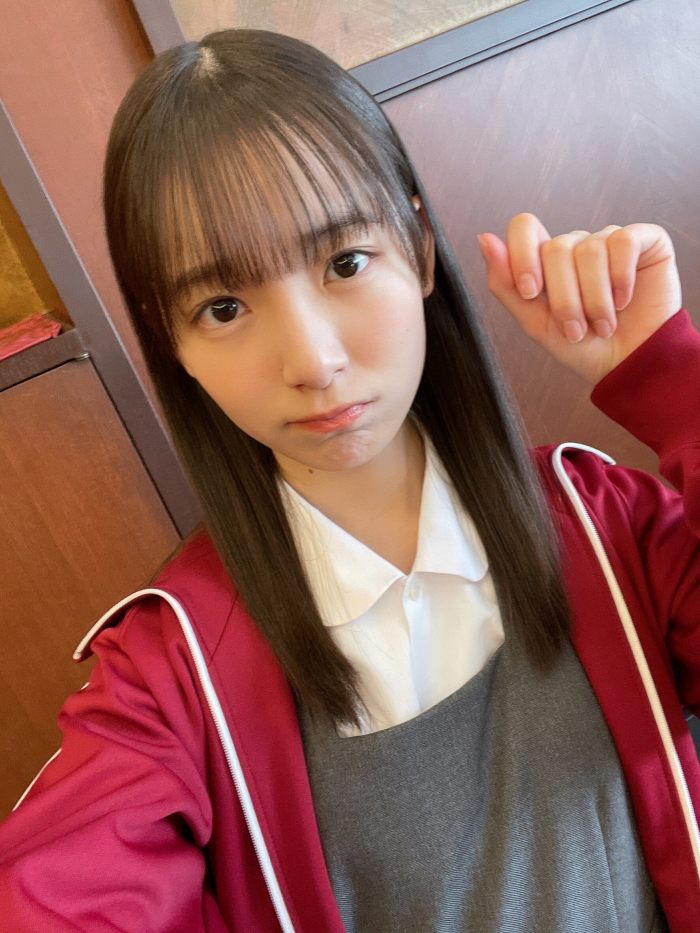 渡辺莉奈 鬼かわなタンクトップグラビア画像他！