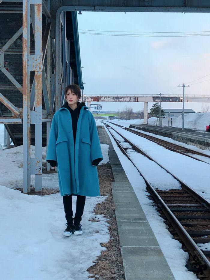 田村保乃 ナチュラルな激かわ水着グラビア画像！