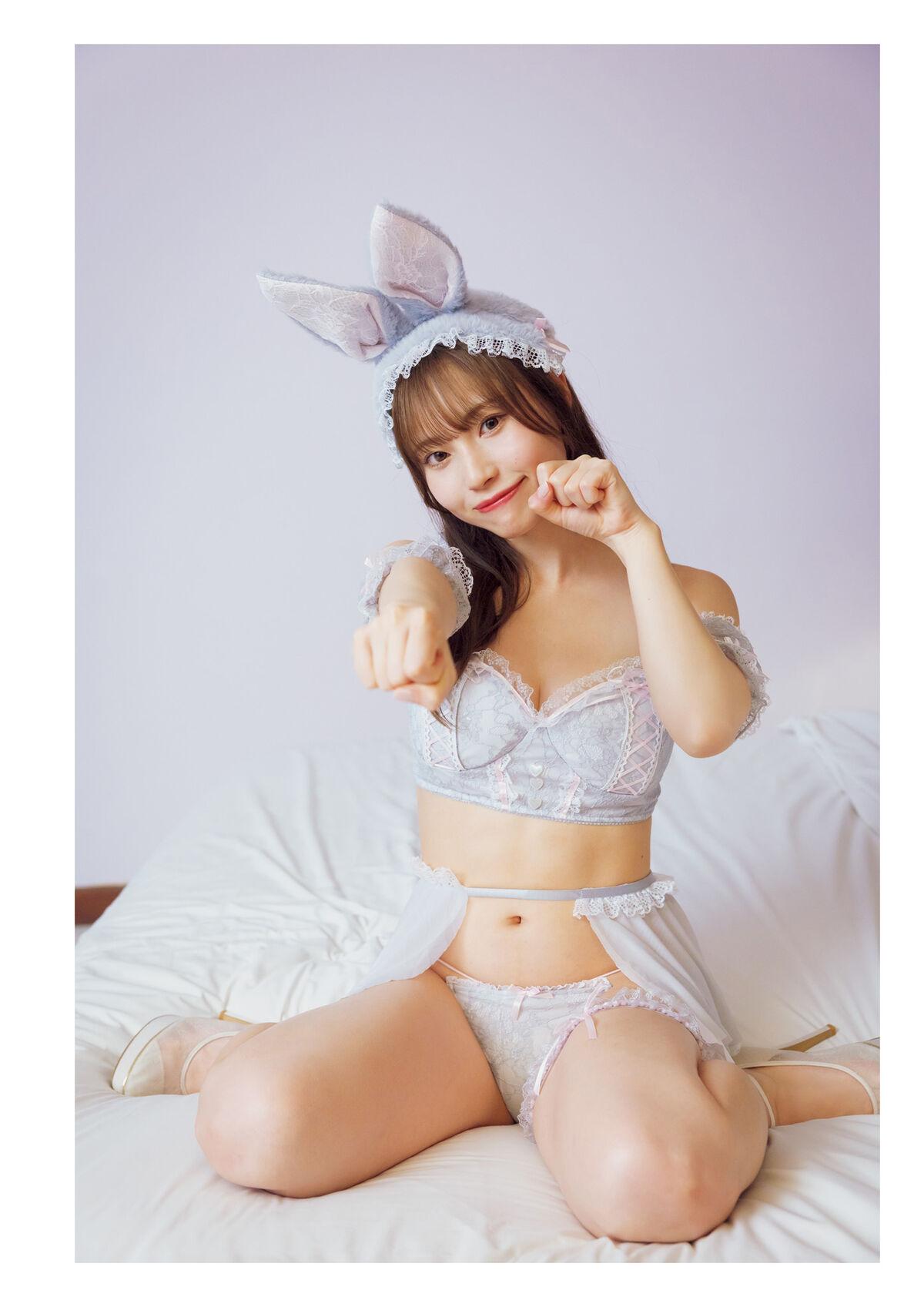 Saaya Kawagoe 川越紗彩 - 2025.10.24 川越紗彩１st写真集 なんとかなるなる 電子特典付き Part02