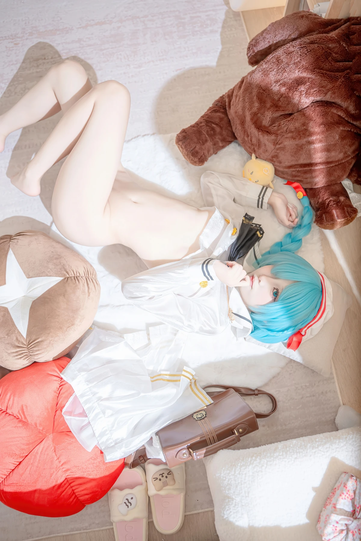 Cosplay 纸悦Etsu_ko – 雅努斯JK 碧蓝航线