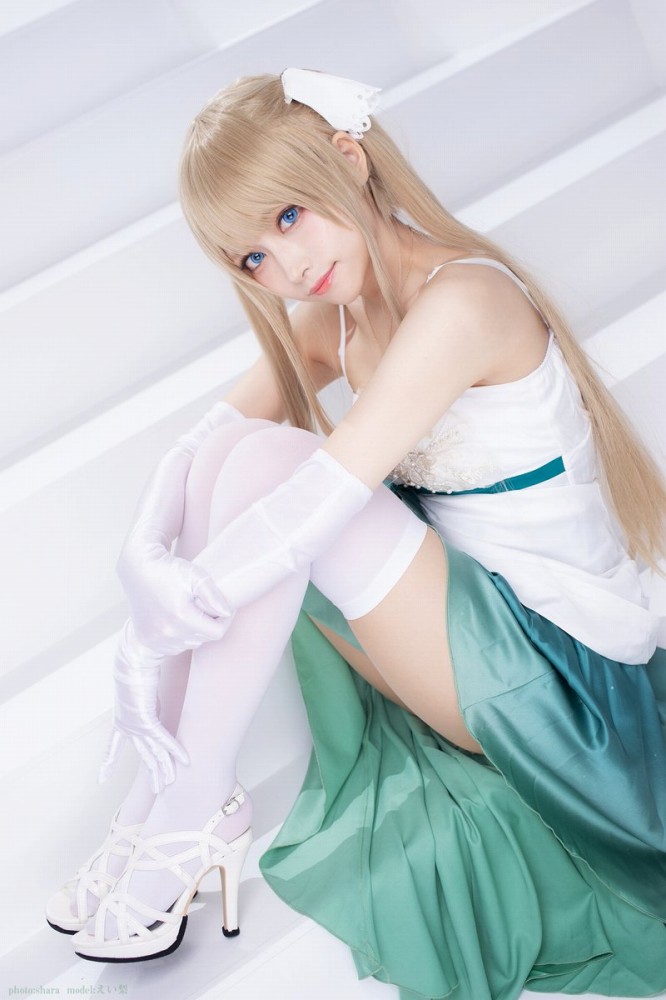 えい梨 美しいコスプレ＆水着グラビア画像！