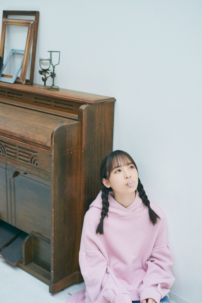 渡辺莉奈 鬼かわなタンクトップグラビア画像他！