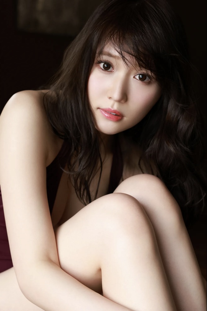 小日向ゆか 萌えるEカップの水着グラビア画像！