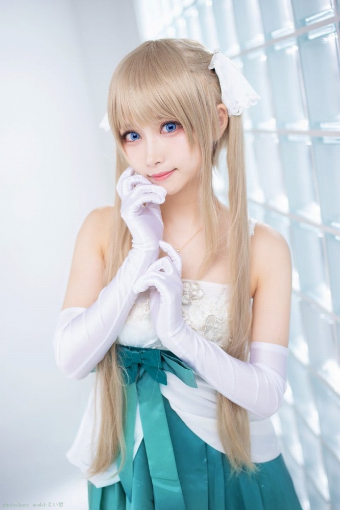 えい梨 美しいコスプレ＆水着グラビア画像！