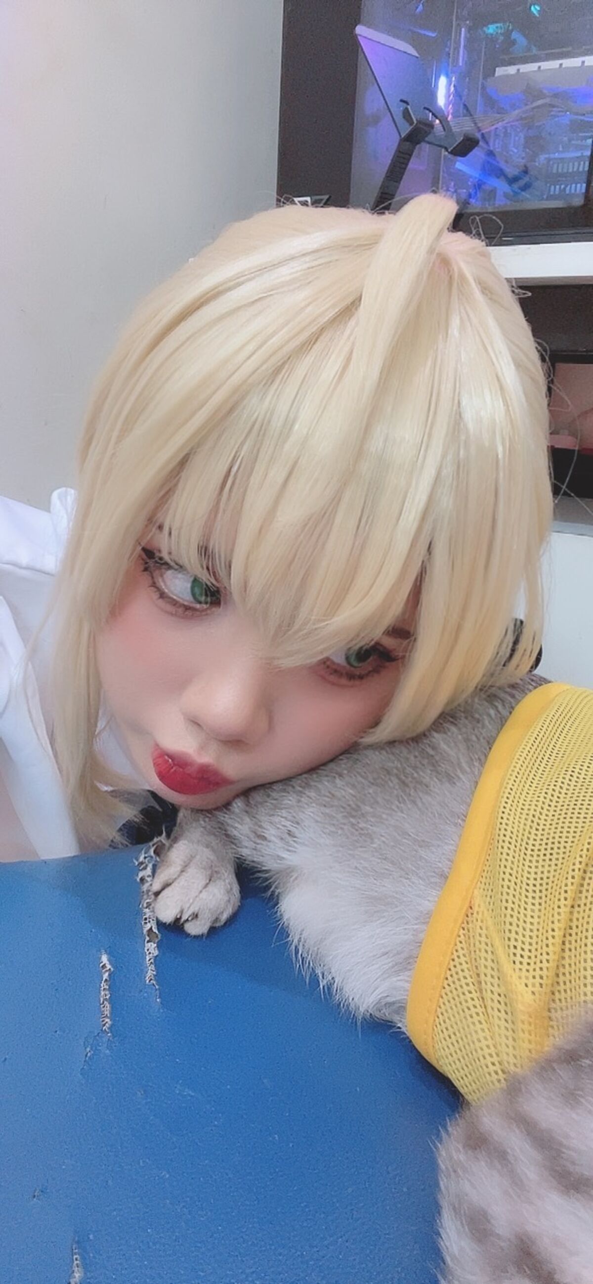 Coser@PoppaChan - Artoria Pendragon Fate Part01