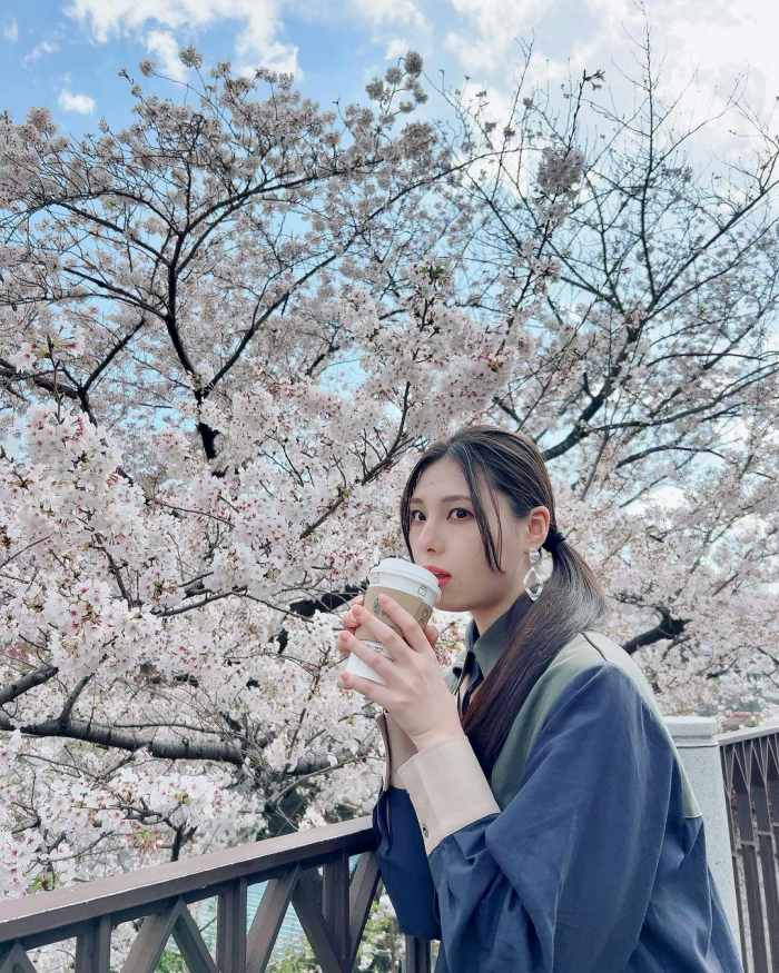 相楽伊織 けっこうボインな水着グラビア画像！