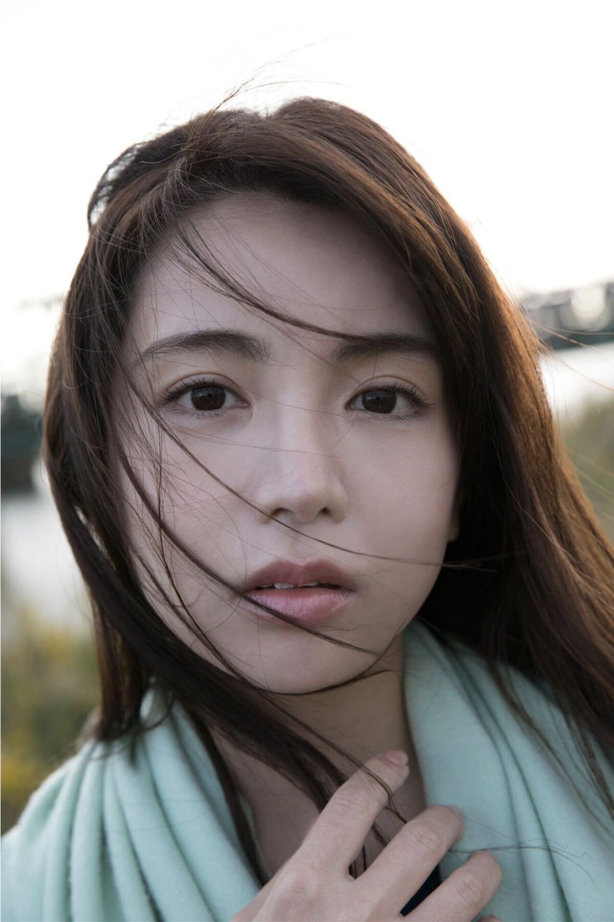 Miu Nakamura 仲村美海 - 週刊ポストデジタル写真集 背中を流して